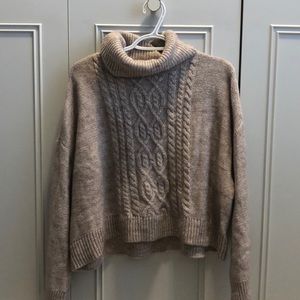 Cropped knit sweater